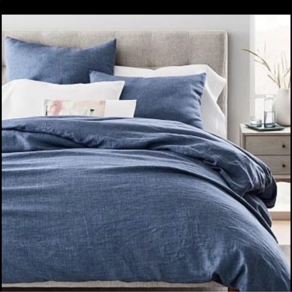 West Elm washed Blue 100% Linen Duvet Cover Full/Queen